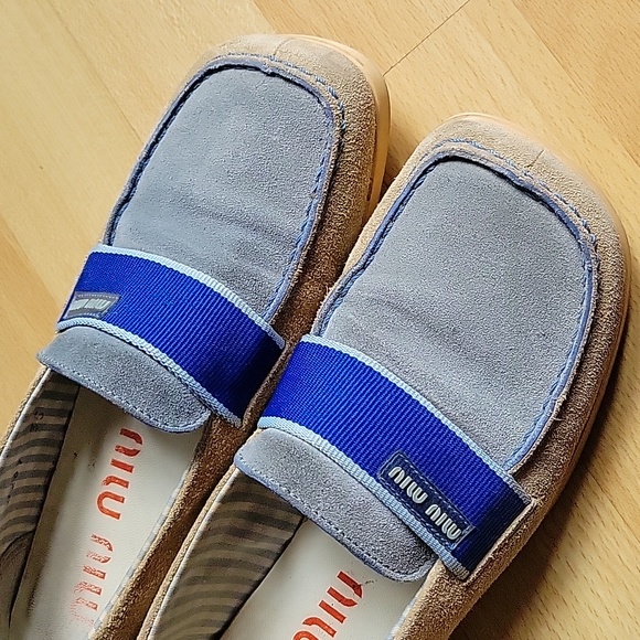 Miu Miu suede loafers - Picture 2 of 10